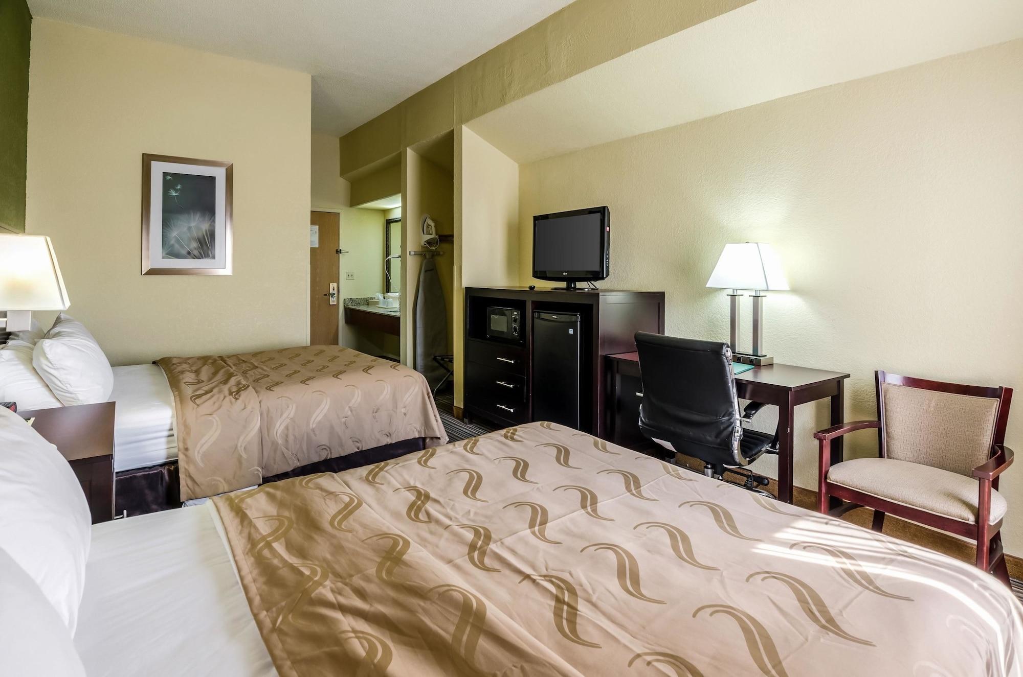 Spark By Hilton Wytheville East Main Street Екстериор снимка