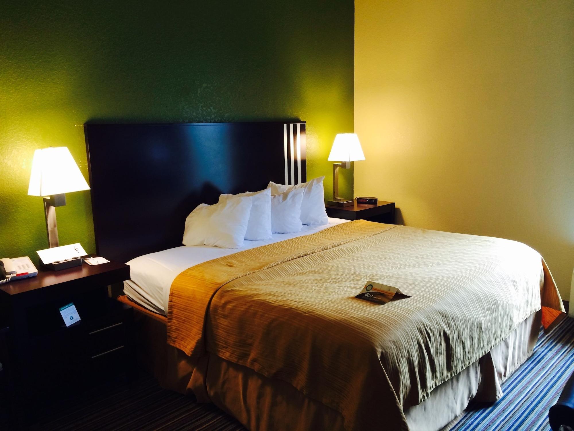 Spark By Hilton Wytheville East Main Street Екстериор снимка