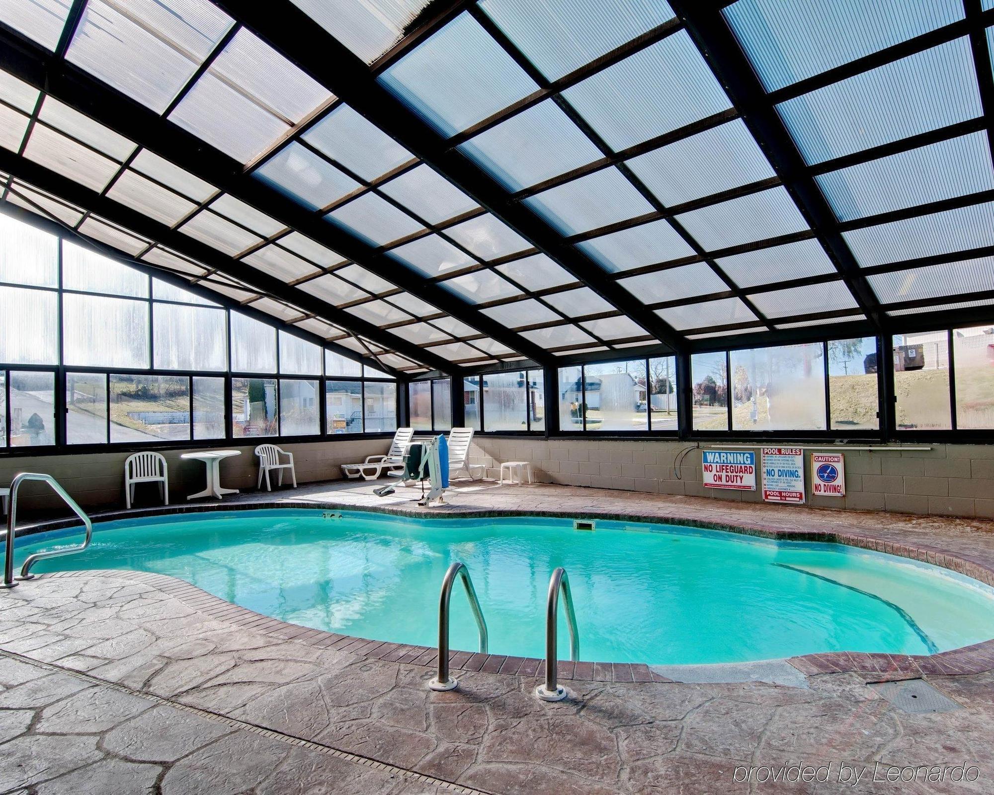 Spark By Hilton Wytheville East Main Street Екстериор снимка
